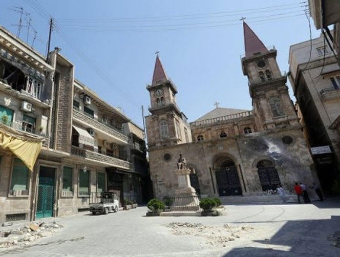 في التقرير الخاص: آخر سبعة مسيحيين في حلب القديمة يفضلون الموت على مغادرة ديارهم