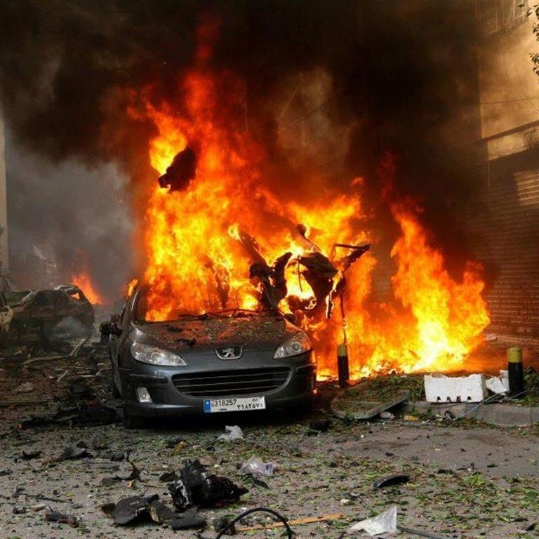 Unconfirmed information: Security personnel uncovers suitcase containing explosives in Raouche