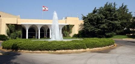 "الأنباء": هل تفتح معركة عرسال ثغرة في الجدار الرئاسي؟