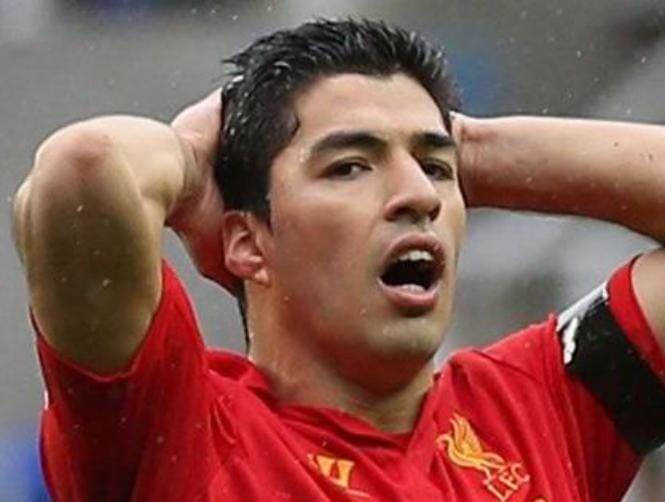 سواريز يدافع عن نفسه لـ5 ساعات