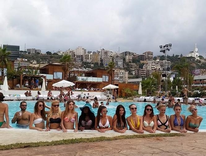 بالصور: حسناوات يتحدّين داعش في لبنان