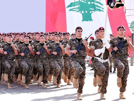 "القبس" عن أحد الوزراء: مشكلة العسكريين المخطوفين طويلة وشاقة