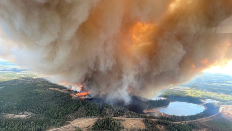 More than 13,000 People in Western Canada Evacuated Due to Wildfires