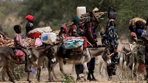 Violence closes crucial aid corridor into Darfur