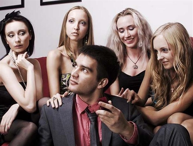 Why Men Look at Other Women!
