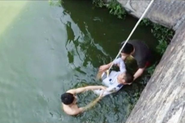 Footage: Man Commits Suicide after Meeting 'Ugly' Bride