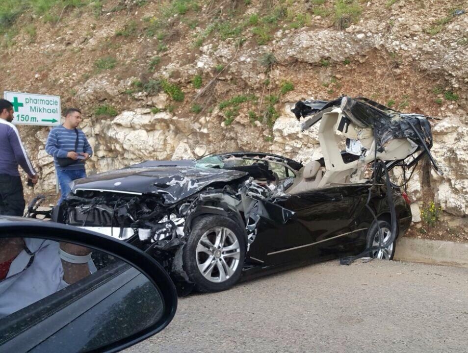 بالصور: وفاة امرأة في حادث سير