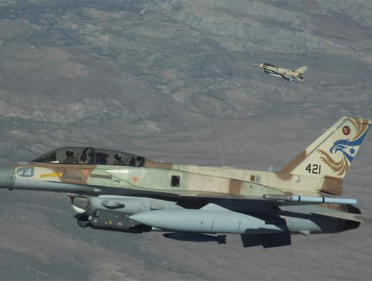 القوات الاسرائيلية تطلق قنابل مضيئة في اجواء الوزاني وكفرشوبا