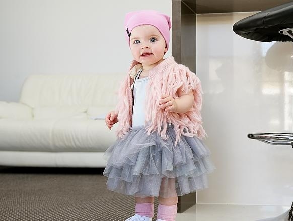 بالصور: أصغر "نجمة" على إنستغرام 