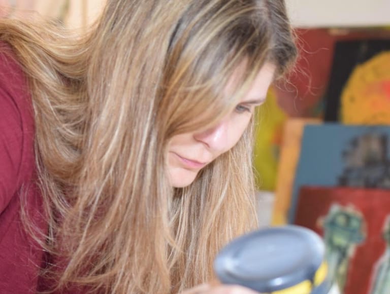 مغامرة عالميّة للرسّامة بولا شاهين 