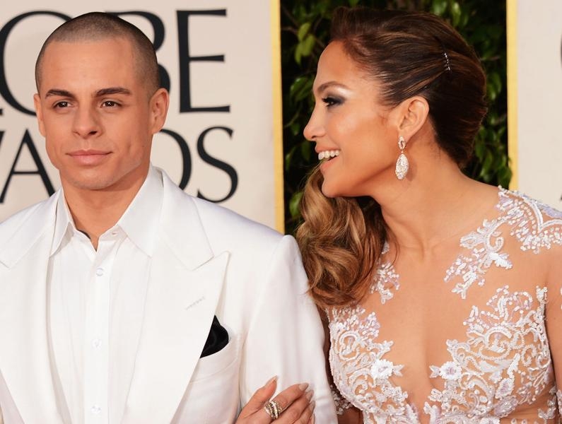 Footage: J-Lo Gushes over Former Boy-Toy Casper Smart