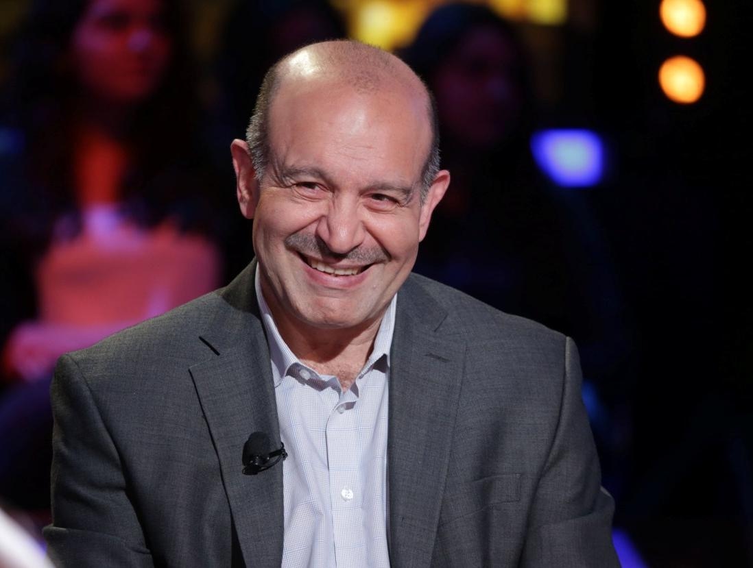 حين يغنّي النائب لأم كلثوم!