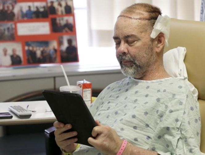Footage: Texan Doctors Pull Off World's First Skull-Scalp Transplant