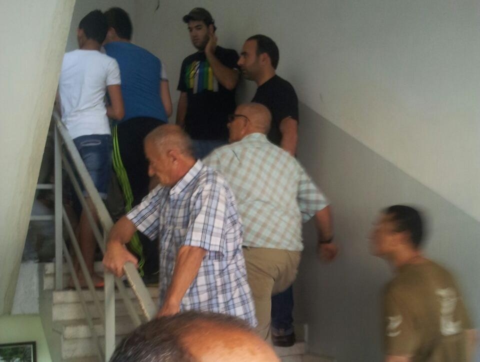 بالصور: اعتصام أمام مصلحة المياه في صيدا