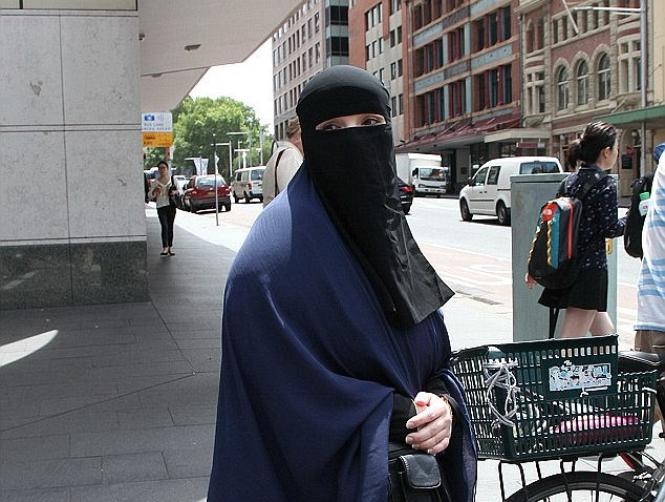 Footage: Australia's IS War Widows