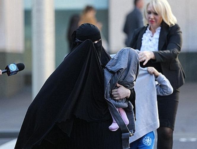 Footage: Australia's IS War Widows