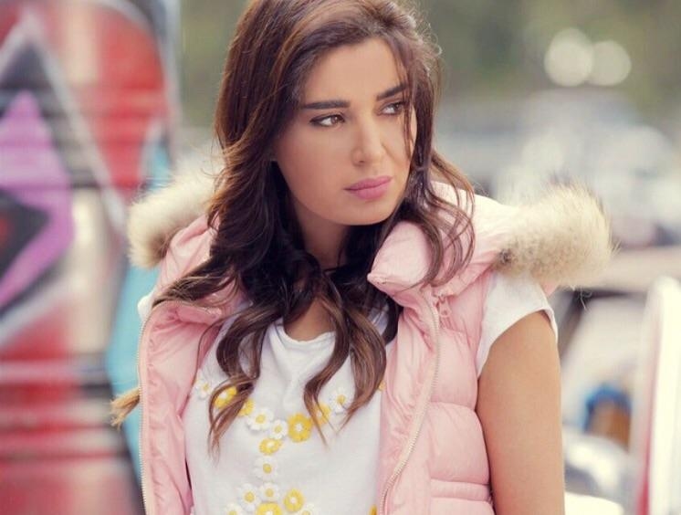 ماذا تكشف كاتمة أسرار سيرين عبد النور؟