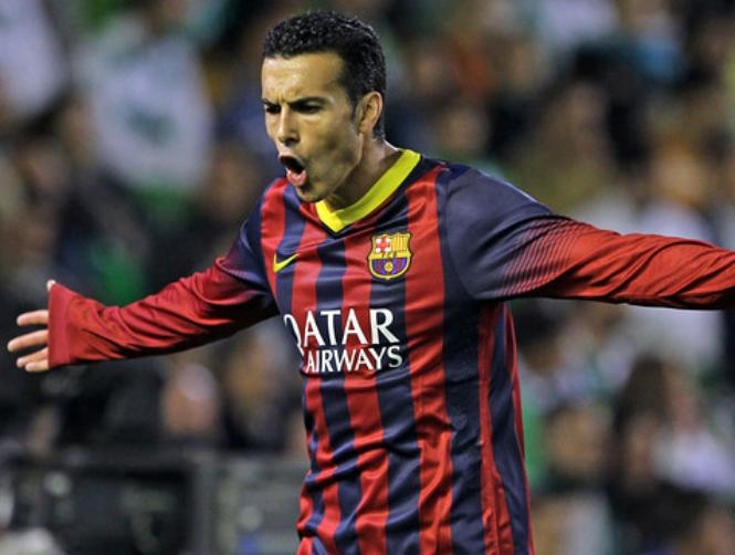 هل يغادر بيدرو برشلونة هذا الصيف؟