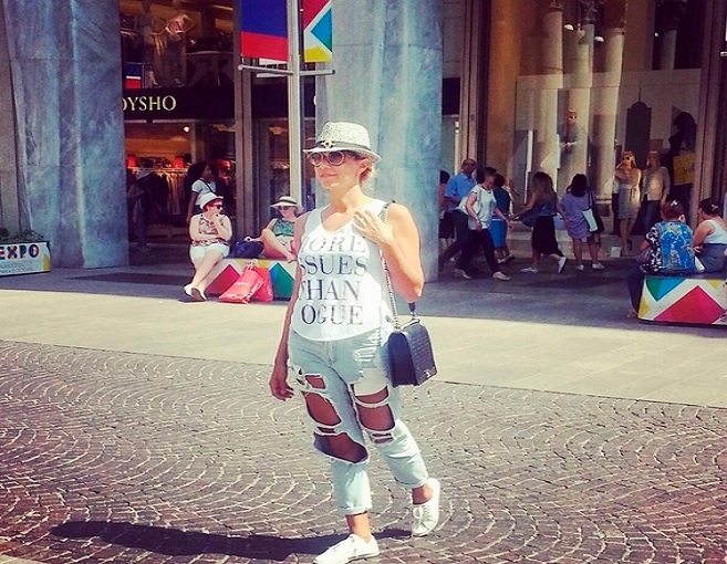 بالصور: كارلا حداد بين فرنسا وإيطاليا