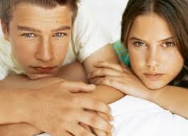 ممارسة الجنس بين المراهقين تتدنى