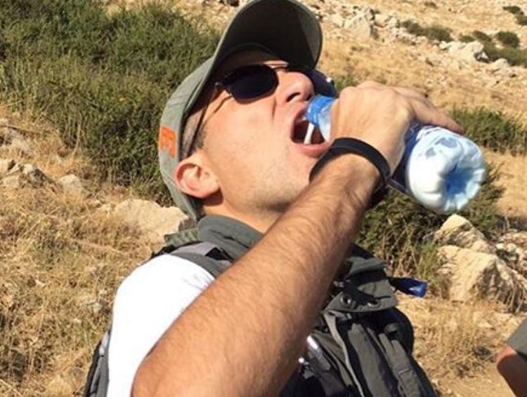 باسيل يشرب حليب العنزة... وخصومه حليب السباع؟