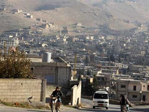 مقبل وقهوجي يتفقدان الوحدات العسكرية في عرسال