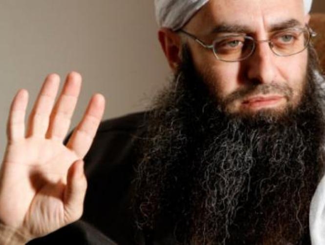 اقالة رئيس دائرة الهجرة في نيجيريا بسبب تأشيرة احمد الاسير