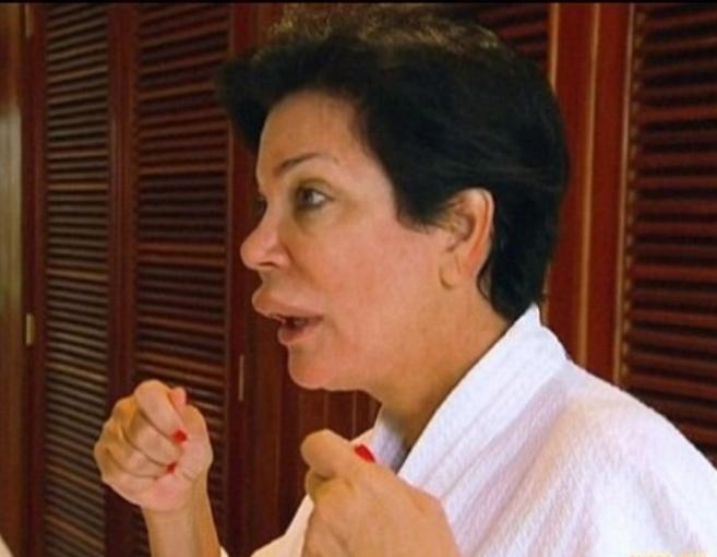 بالصوَر: صدمة أصيبت بها والدة كيم كارداشيان!