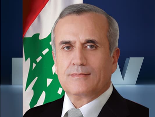 Former President Michel Suleiman has reached the Élysée Palace for talks with French President Hollande