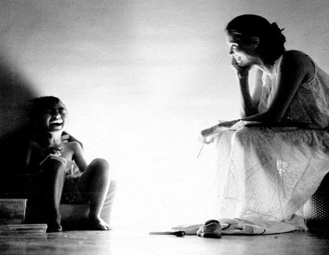 شاهدوا أنجلينا بعدسة براد