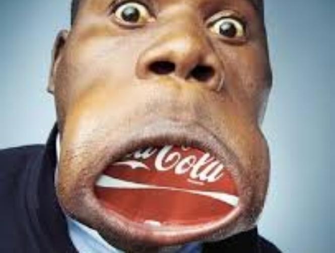 بالصور: تعرّفوا على صاحب أكبر فم