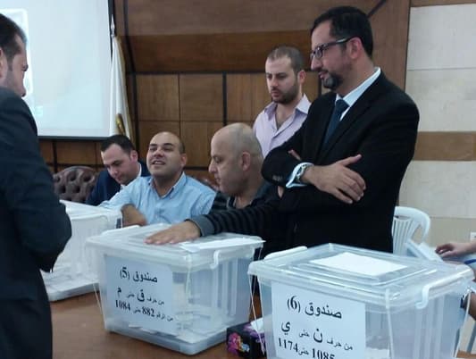 بالصور: بدء العملية الانتخابية لاختيار عضوين جديدين في مجلس نقابة محامي الشمال