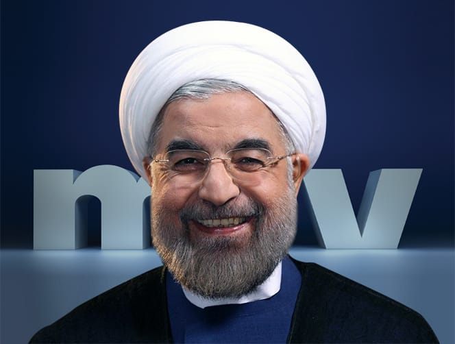 روحاني يعلن ان ايران ستوقع اتفاقات في فرنسا وستشتري "على الارجح" طائرات ايرباص