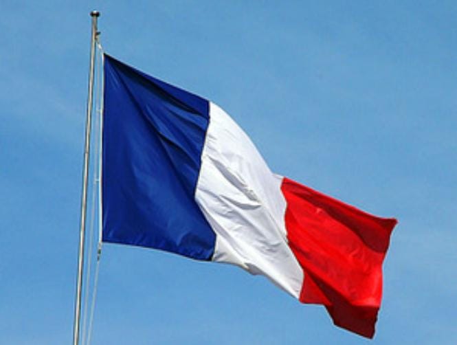 الشرطة الفرنسية: عملية احتجاز الرهائن في قاعة باتاكلان لا تزال مستمرّة