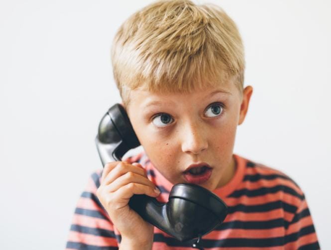 طفل يبلغ عن والدته!