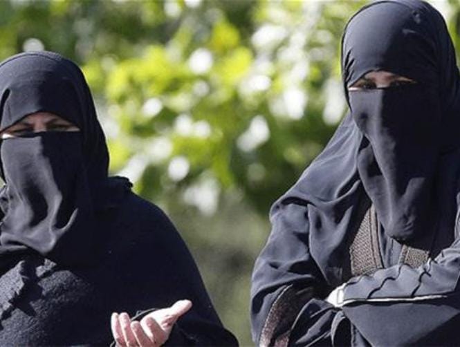 غرامة مالية على ارتداء النقاب في سويسرا