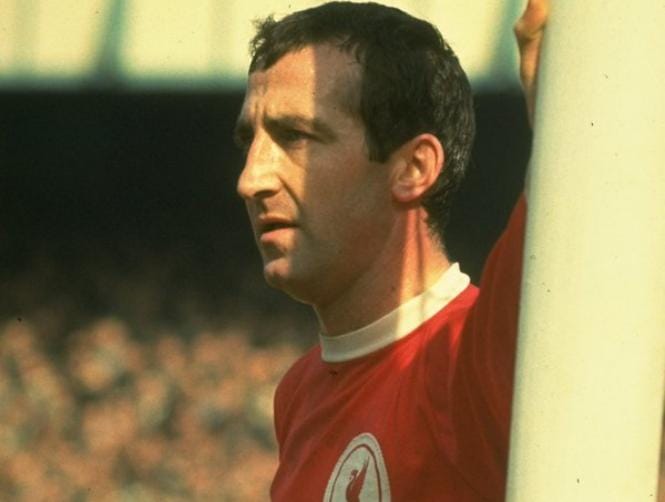 ليفربول ينعى الأسطورة جيري بيرن