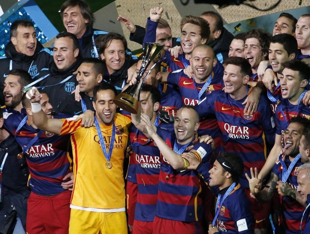 Lionel Messi, Luis Suarez Lead Barcelona to Record Third Club World Cup Title