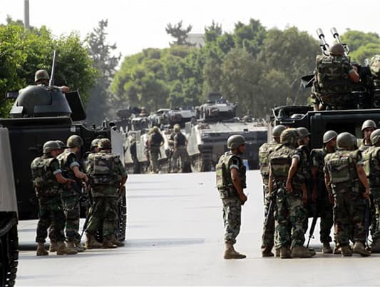"الوكالة الوطنية": الجيش يعزز نقاط تمركزه في محيط الشراونة ويعمل على تحصين مواقعه داخل الحي ويستقدم تعزيزات من فوج المغاوير