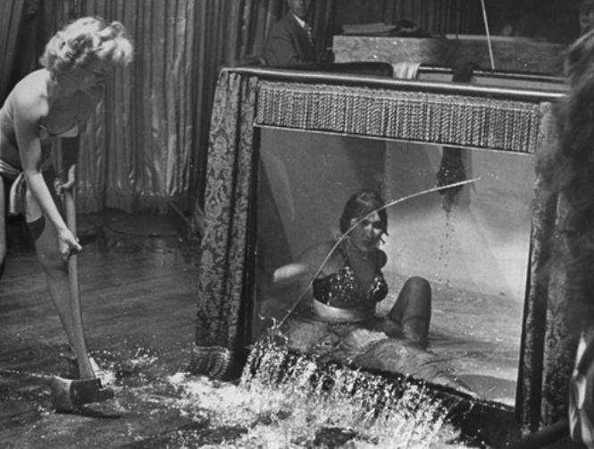 Five Fake Photos that Went Viral in 2015 