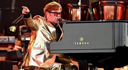 Elton John enthralls Glastonbury in final UK show