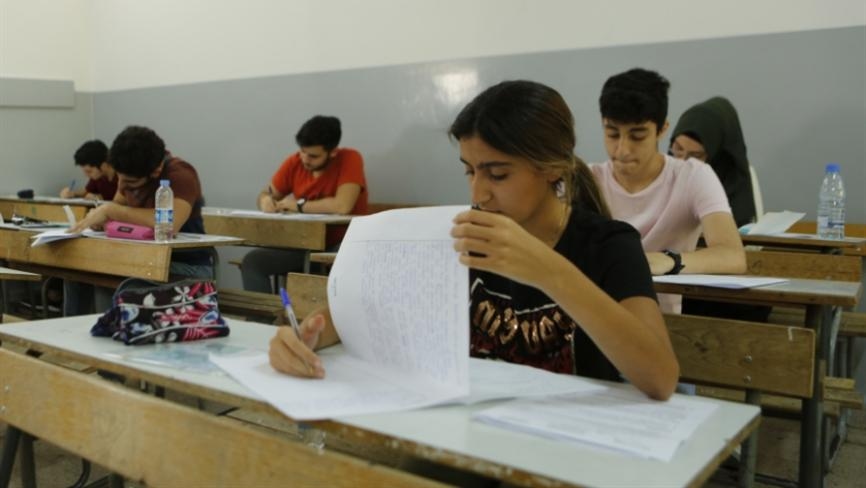 امتحانات الثانوية العامّة قائمة... حتى ربع الساعة الأخير؟