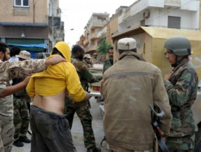 4 قتلى بينهم طفل في تفجير سيارة مفخخة في مدينة راس لانوف النفطية في ليبيا