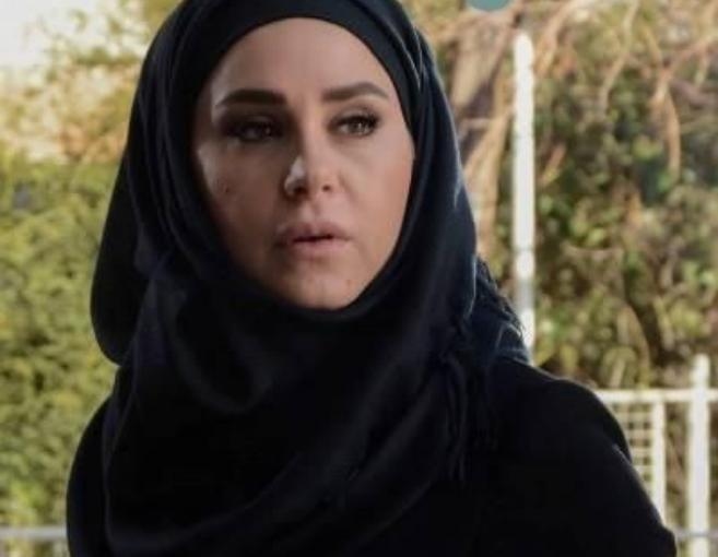  ديمة قندلفت بالحجاب للمرة الأولى