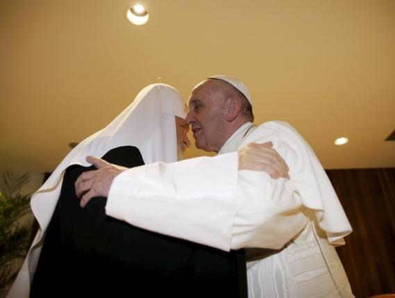 Pope, Russian Church Leader Hold Historic Meeting in Cuba 1000 Years after Split
