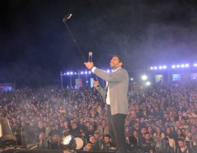نانسي ومحمد حماقي في حفلة مشتركة