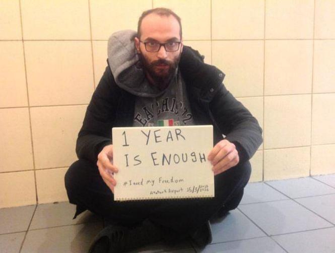 Syrian Refugee 'Detained in Istanbul Airport for over a Year'