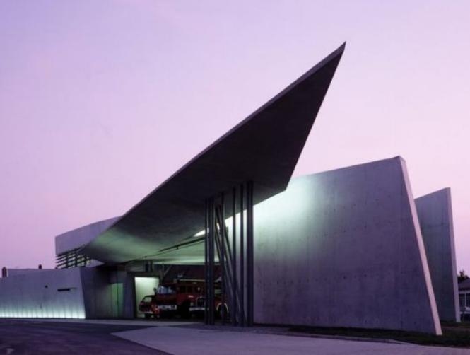 Architect Dame Zaha Hadid Dies after Heart Attack