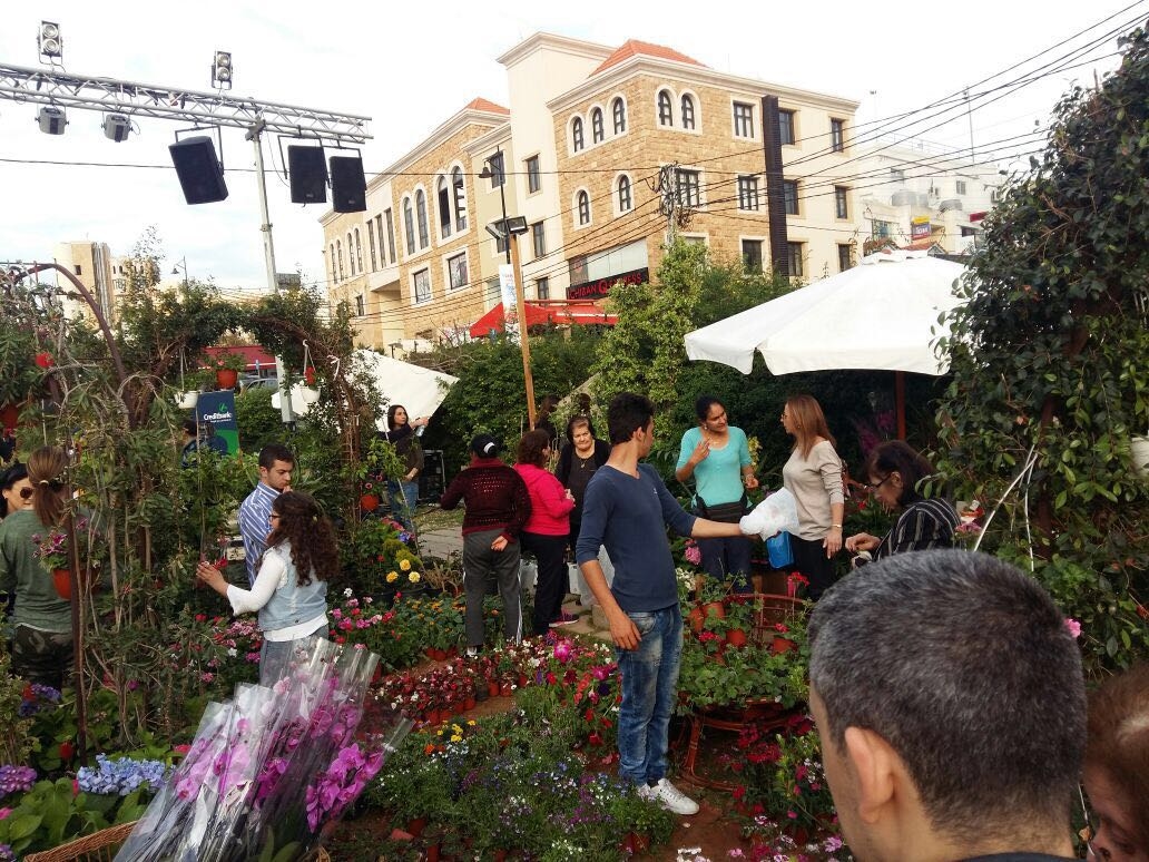 لجبيل الورد والمتحف والقصر البلدي