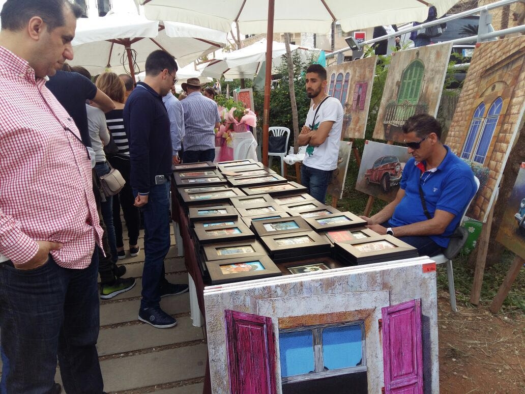 لجبيل الورد والمتحف والقصر البلدي